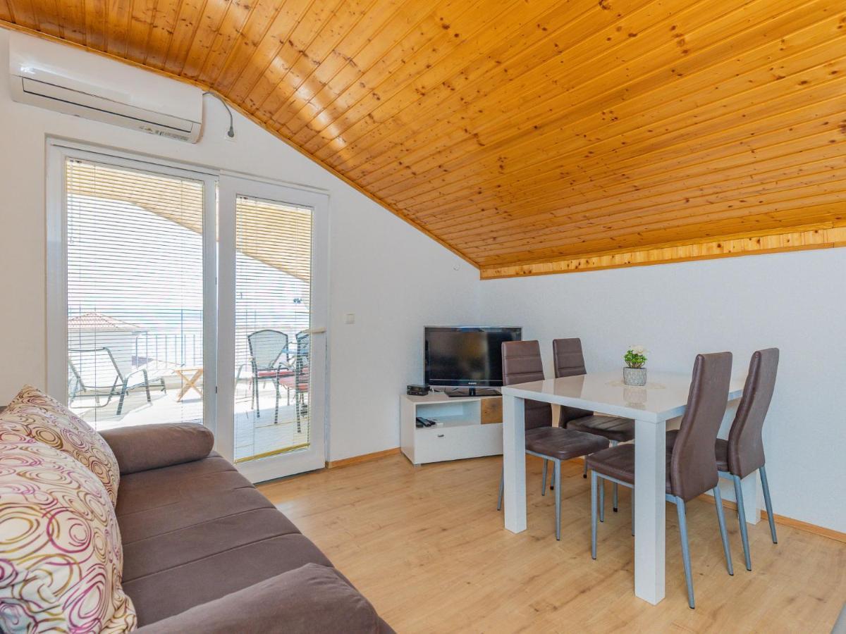 Apartment Maja - Srd420 By Interhome Maslenica Exterior foto
